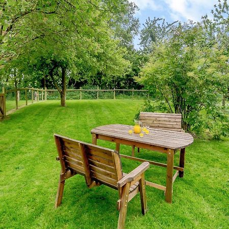 Bengoughs Annexe Villa Berkeley Dış mekan fotoğraf